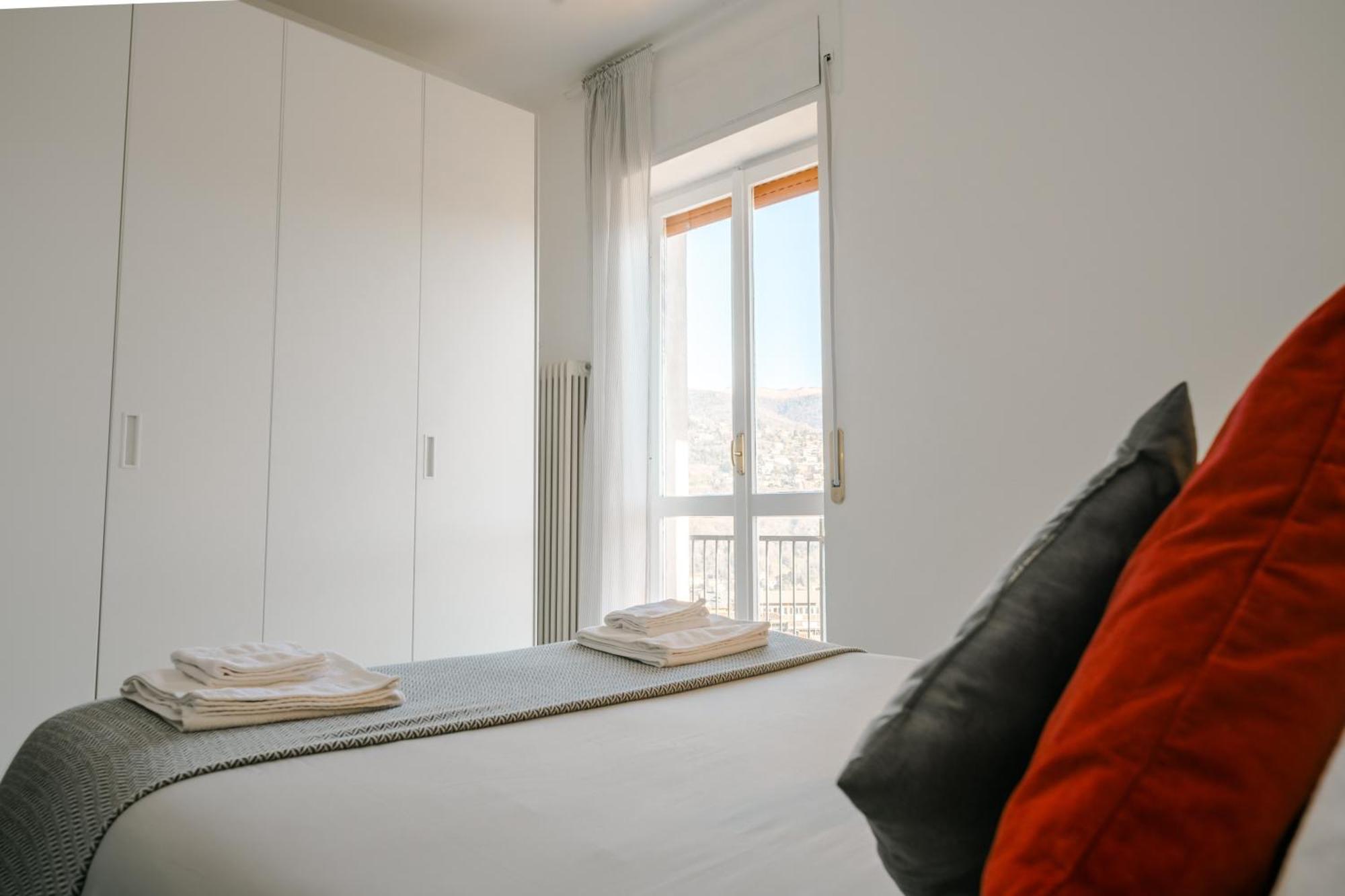 Como Bike & Family Apartment Zewnętrze zdjęcie
