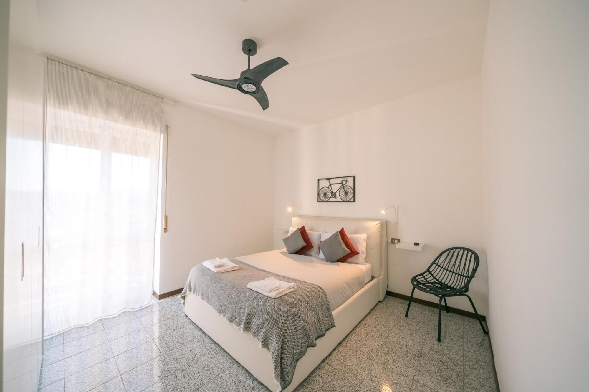 Como Bike & Family Apartment Zewnętrze zdjęcie
